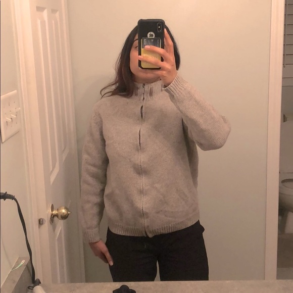 Massimo Dutti 90%Wool sweater warm & luxurious😻 - Picture 4 of 9